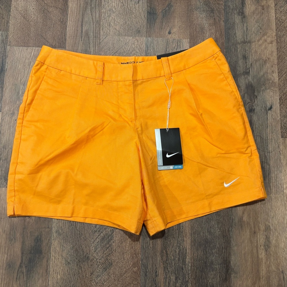Nike Women's Orange dri-fit Golf Shorts size 6